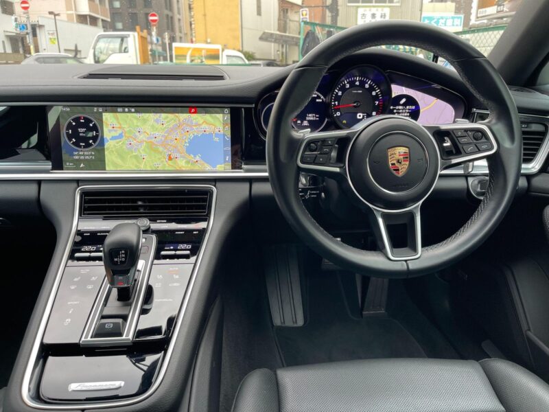 2019 Porsche Panamera Sport Turismo 4 PDK AWD