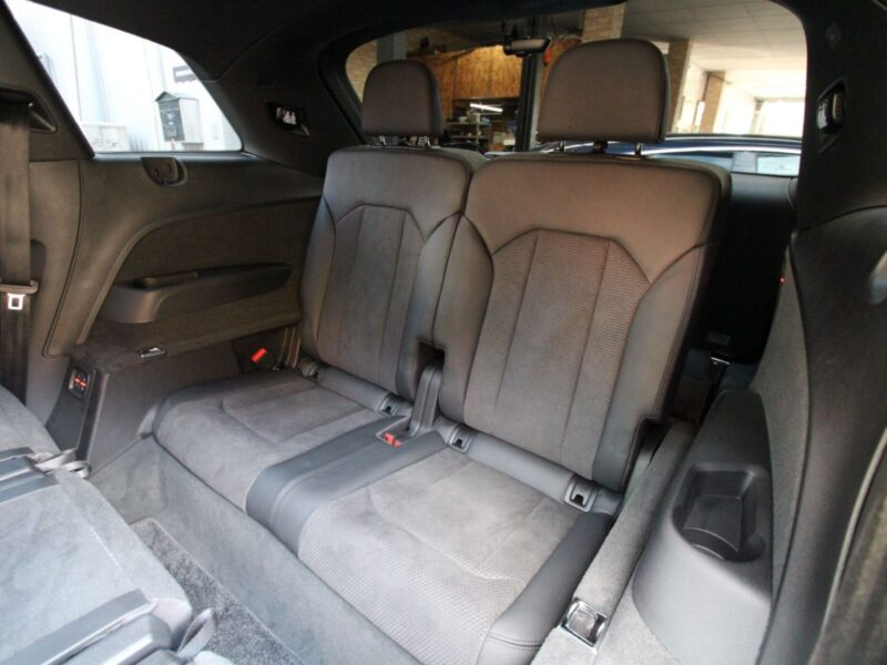 2022 AUDI Q7 55TFSI Quattro S-Line