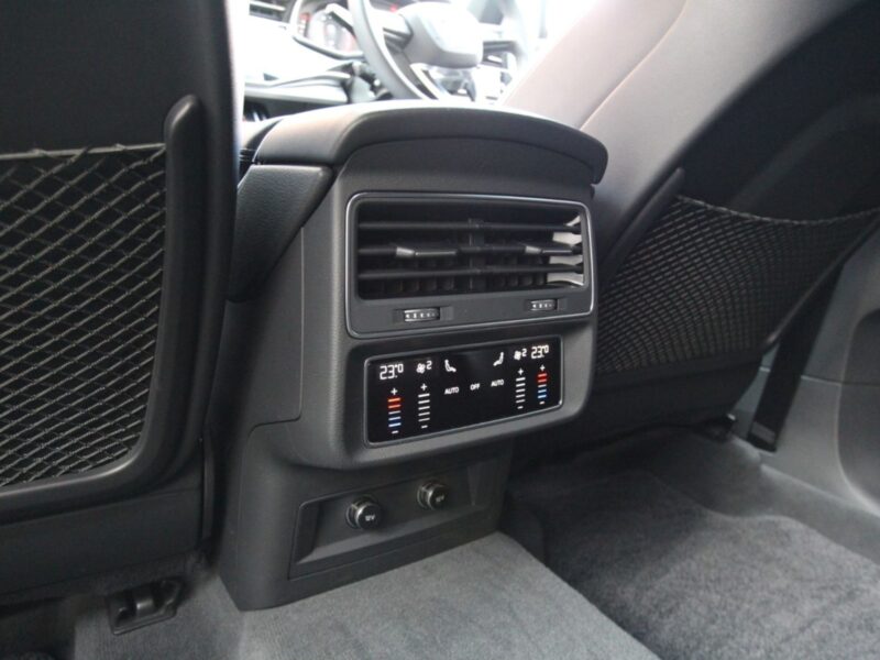 2022 AUDI Q7 55TFSI Quattro S-Line