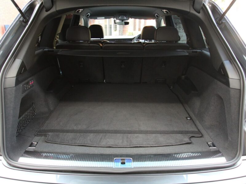 2022 AUDI Q7 55TFSI Quattro S-Line