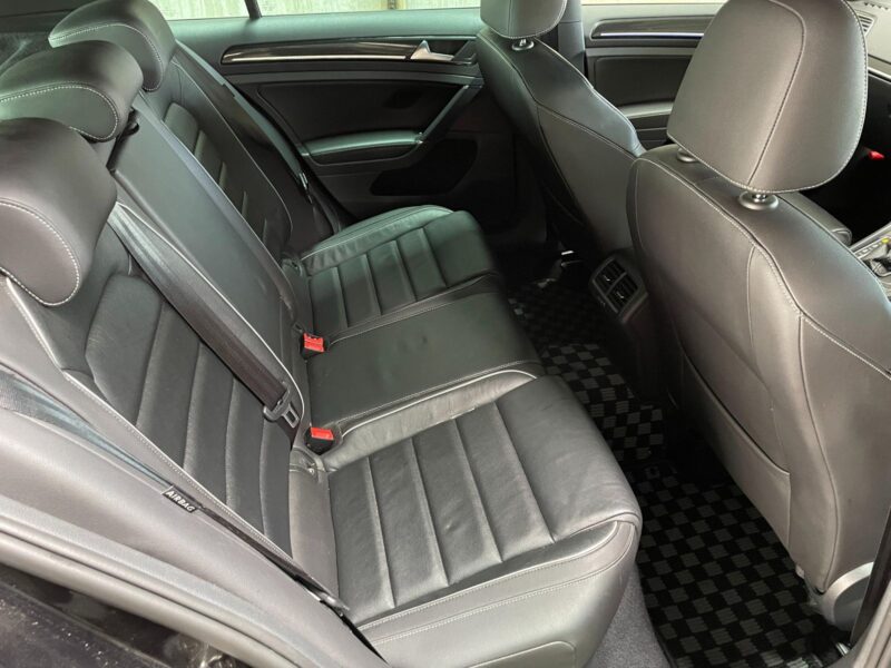 2021 Volkswagen Golf R