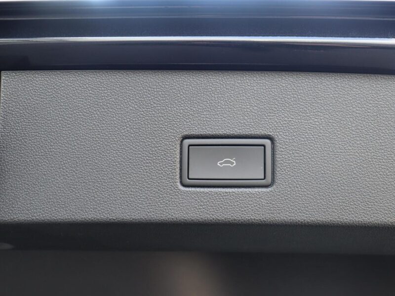 2022 Volkswagen T-Roc R