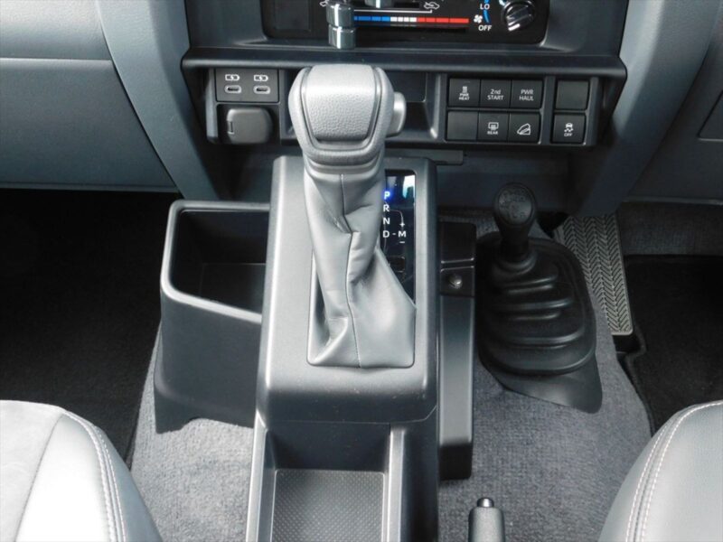 2024 Toyota Land Cruiser 70 AX - GDJ76W