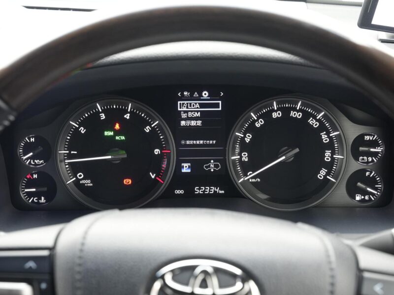 2020 Toyota Land Cruiser 200 4.6 ZX - URJ202W
