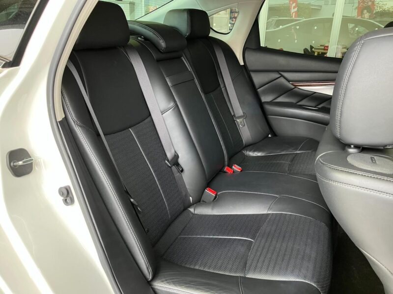 2019 Nissan Fuga 370GT Type S (Infiniti Q70S)