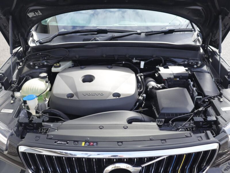 2020 Volvo XC40 T4 AWD Inscription