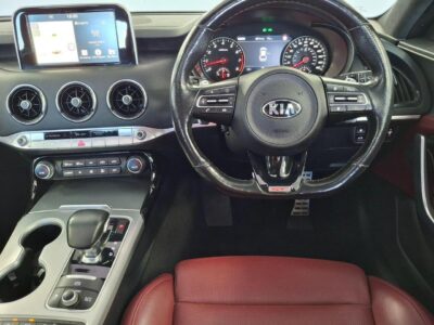 2019 KIA Stinger 3.3 T-GDi V6 GT S