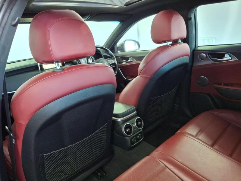 2019 KIA Stinger 3.3 T-GDi V6 GT S