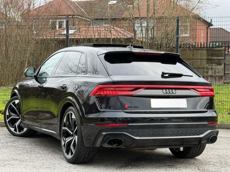 2021 AUDI RSQ8 4.0TFSI CARBON BLACK TIPTRONIC QUATTRO