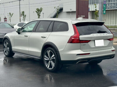 2020 VOLVO V60 Cross Country T5 AWD Pro