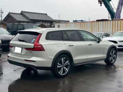 2020 VOLVO V60 Cross Country T5 AWD Pro