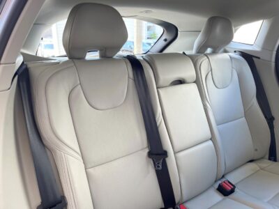 2019 Volvo V40 Cross Country T5 AWD