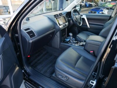 2021 Toyota Land Cruiser Prado 2.8 TX-L Black Edition