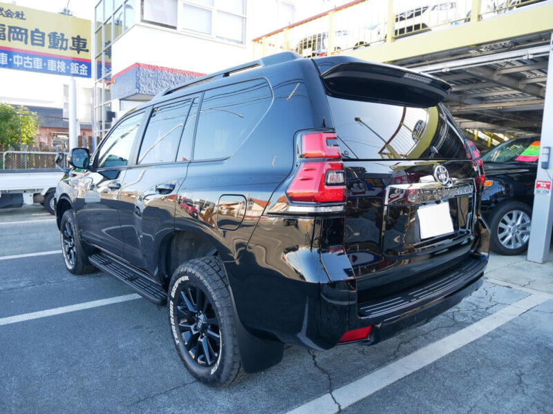 2021 Toyota Land Cruiser Prado 2.8 TX-L Black Edition