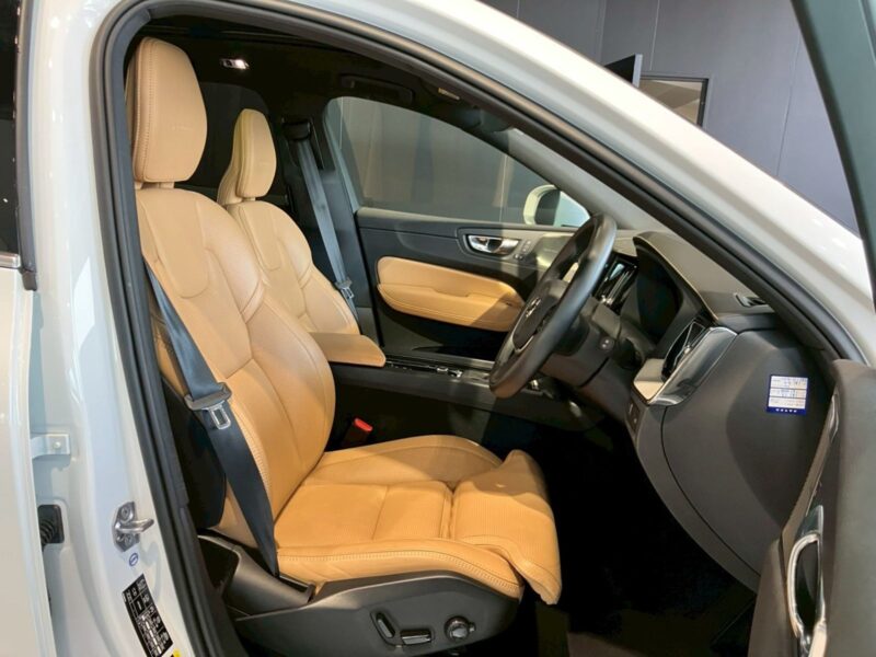 2019 VOLVO XC60 D4 AWD Inscription