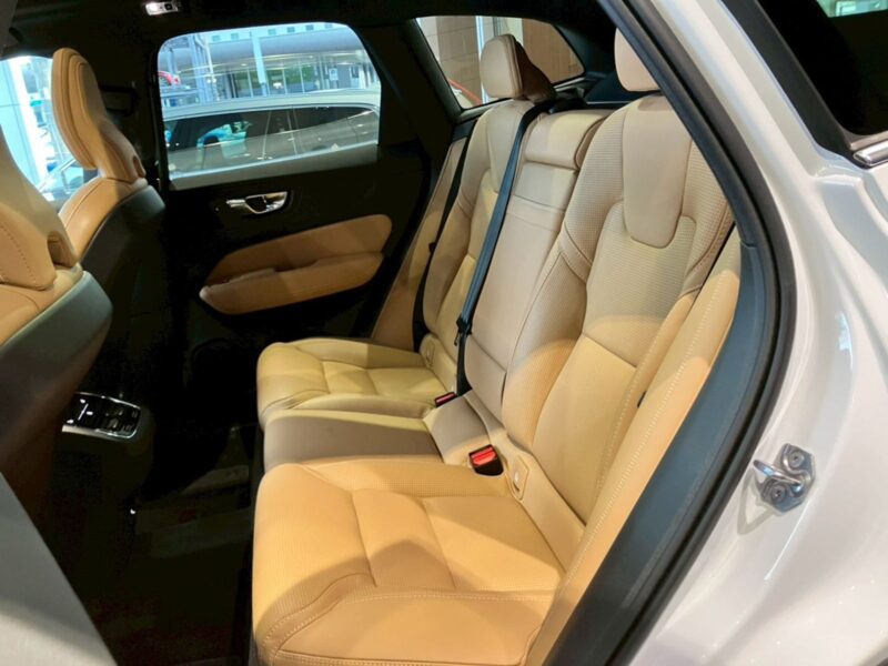 2019 VOLVO XC60 D4 AWD Inscription