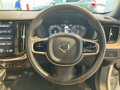 2019 VOLVO XC60 D4 AWD Inscription