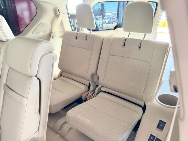 2023 Toyota Land Cruiser Prado TZ-G - GDJ151W