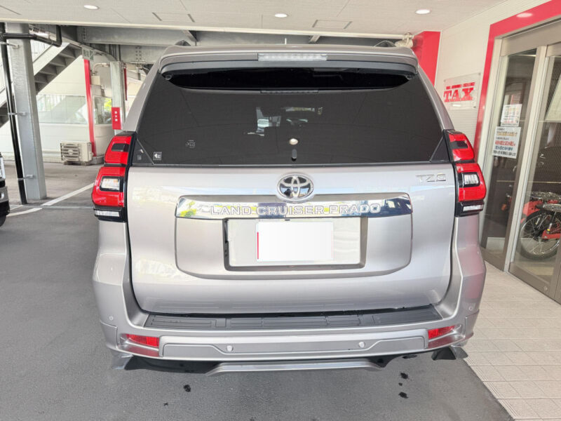 2023 Toyota Land Cruiser Prado TZ-G - GDJ151W