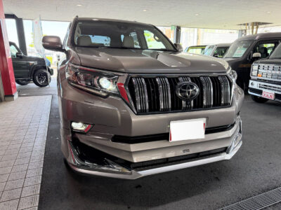 2023 Toyota Land Cruiser Prado TZ-G - GDJ151W