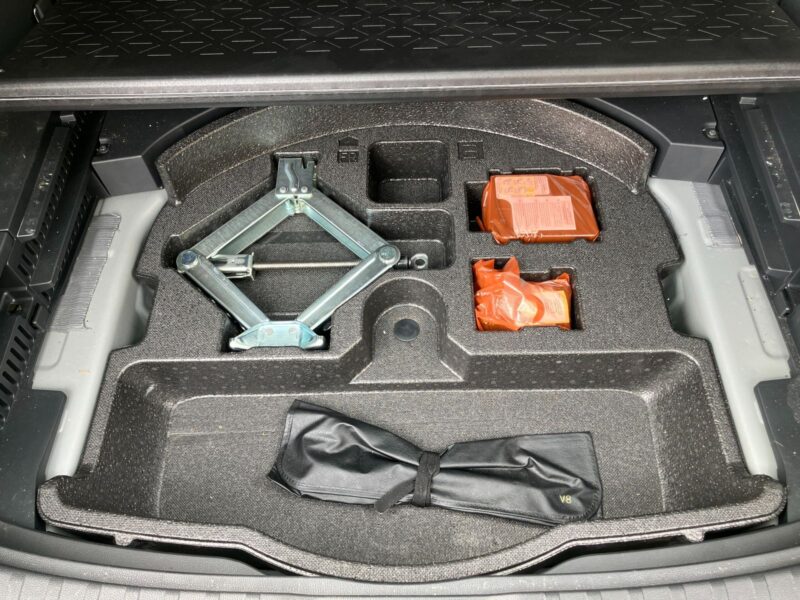2019 Toyota Rav4 G Z Package - MXAA54 4WD