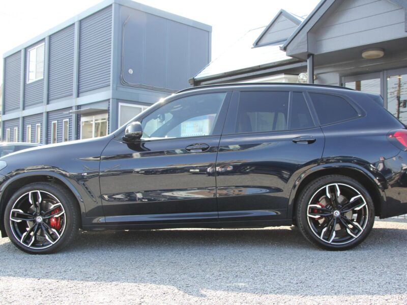 2022 BMW X3 M40d