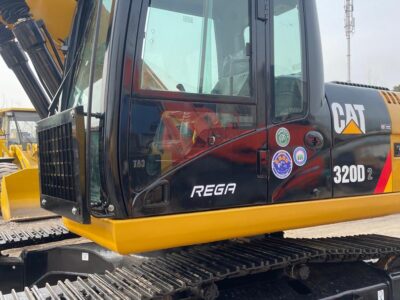 2017 CAT 320D2 Excavator
