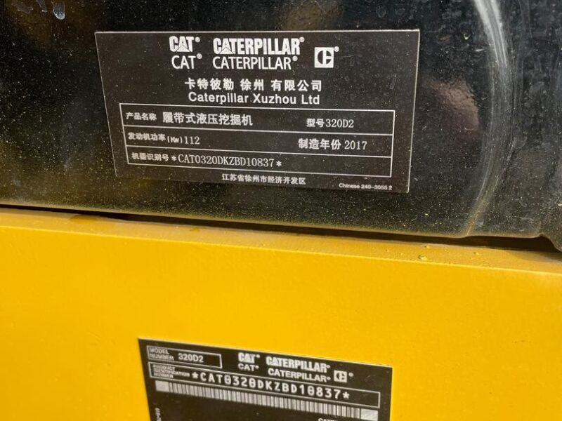 2017 CAT 320D2 Excavator