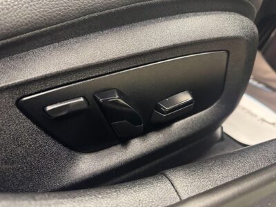 2020 BMW 540i xDrive M Sport Touring (B58)