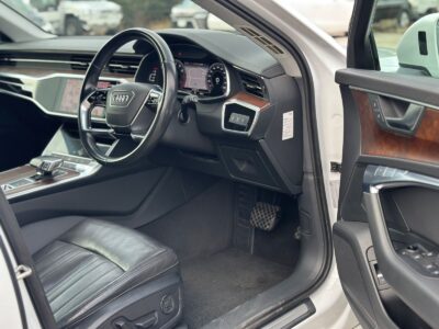 2019 AUDI A6 Avant 55TFSI QUATTRO Debut Pkg