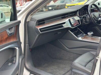 2019 AUDI A6 Avant 55TFSI QUATTRO Debut Pkg