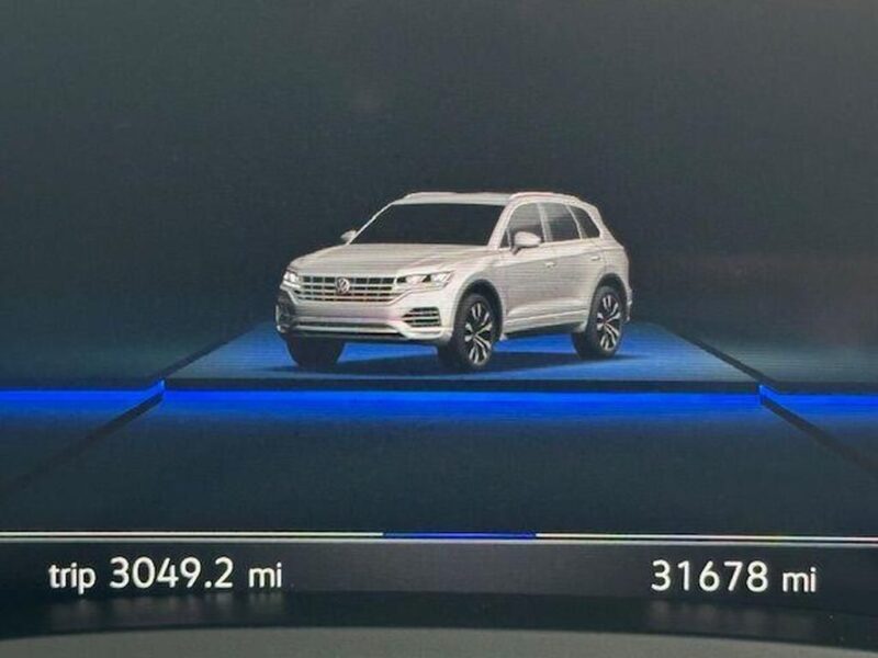 2021 Volkswagen Touareg 3.0 TDI V6 Black Edition Tiptronic 4Motion
