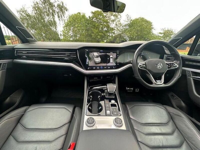 2021 Volkswagen Touareg 3.0 TDI V6 Black Edition Tiptronic 4Motion