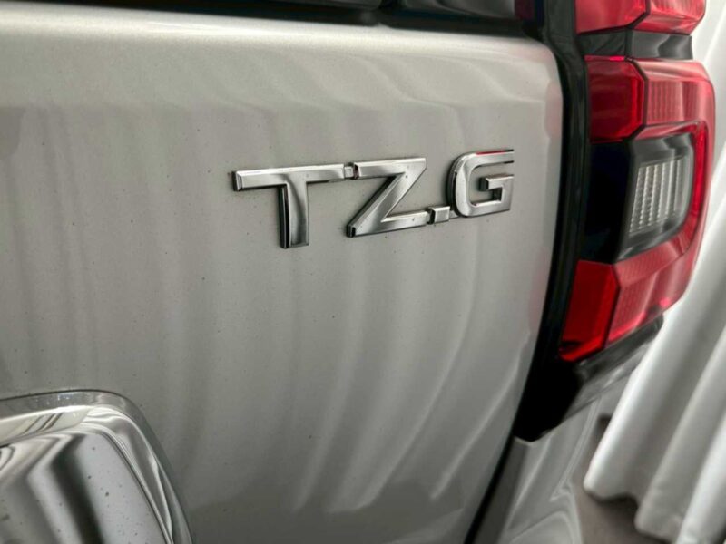 2019 Toyota Land Cruiser TZ-G