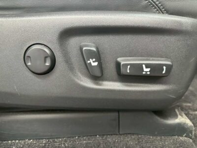 2019 Toyota Land Cruiser TZ-G