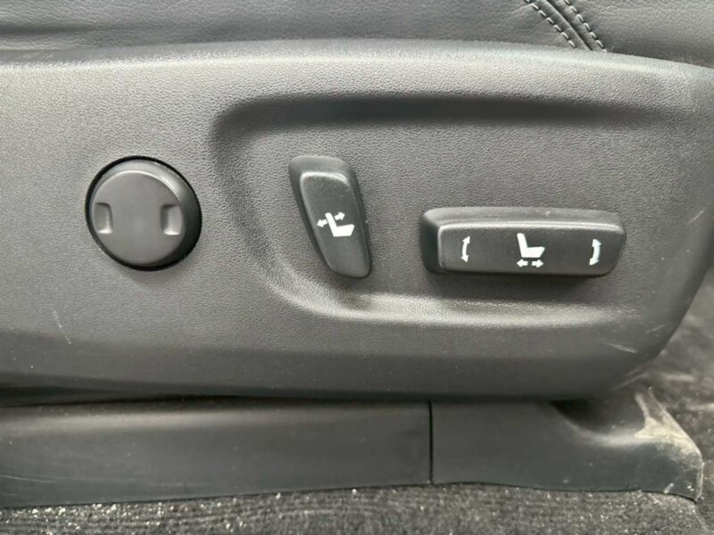 2019 Toyota Land Cruiser TZ-G