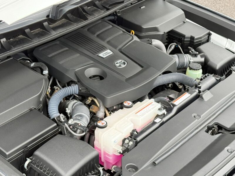 2023 Toyota Land Cruiser GR Sport - VJA300W