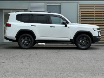 2023 Toyota Land Cruiser GR Sport - VJA300W