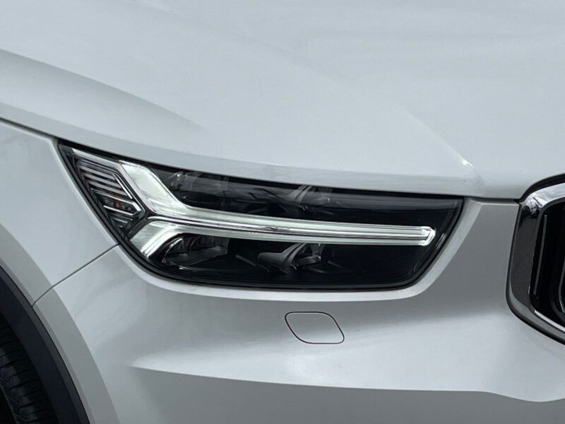 2019 Volvo XC40 T4 AWD Inscription