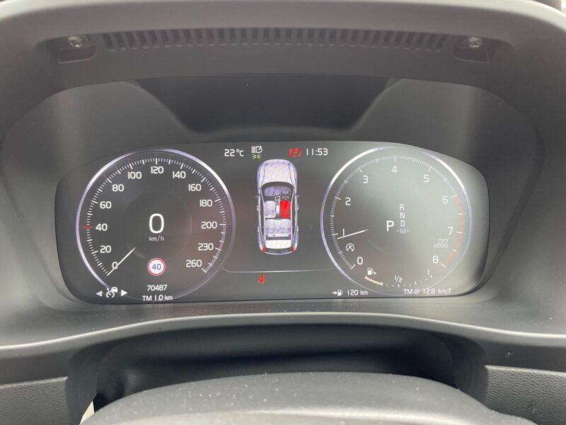 2019 Volvo XC40 T4 AWD Inscription