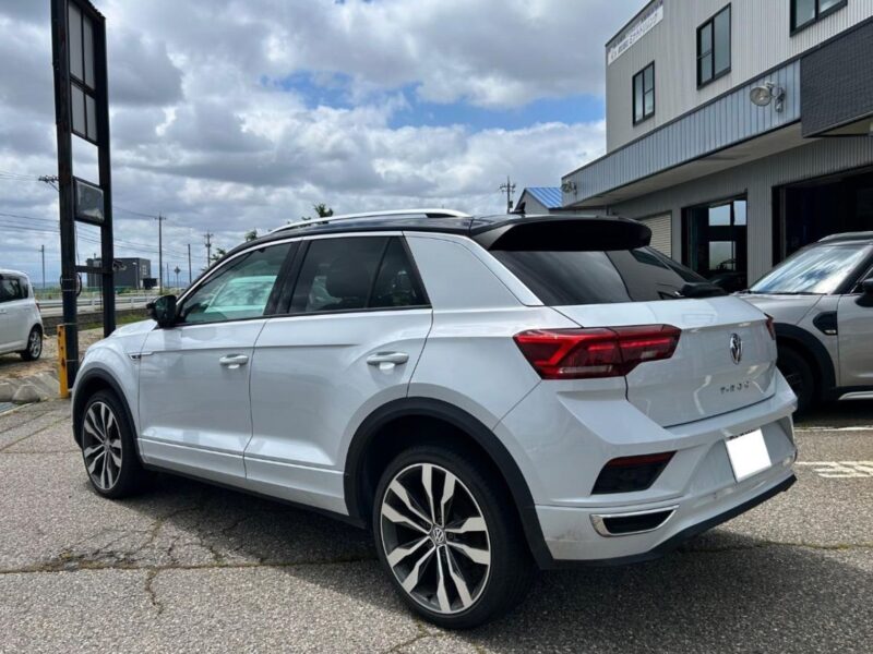 2020 Volkswagen T-Roc 2.0 TDI R-LIne - 3DA-A1DF