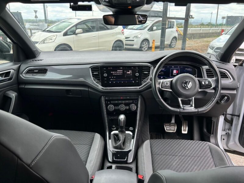 2020 Volkswagen T-Roc 2.0 TDI R-LIne - 3DA-A1DF