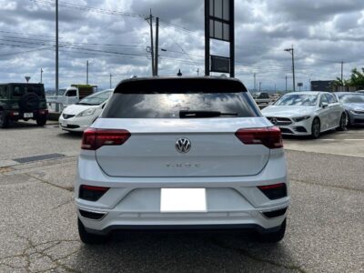 2020 Volkswagen T-Roc 2.0 TDI R-LIne - 3DA-A1DF