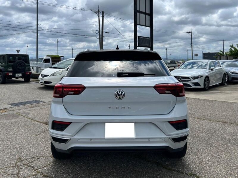 2020 Volkswagen T-Roc 2.0 TDI R-LIne - 3DA-A1DF