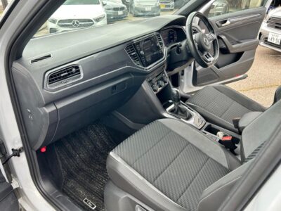 2020 Volkswagen T-Roc 2.0 TDI R-LIne - 3DA-A1DF