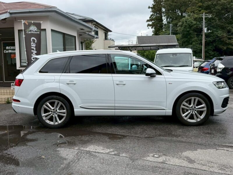 2019 AUDI Q7 55TFSI Quattro S-Line