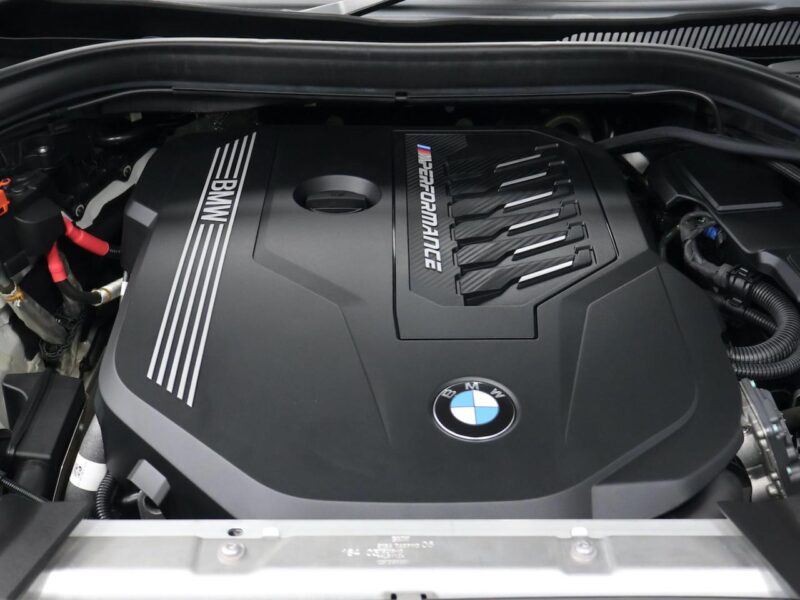 2021 BMW X3 M40i