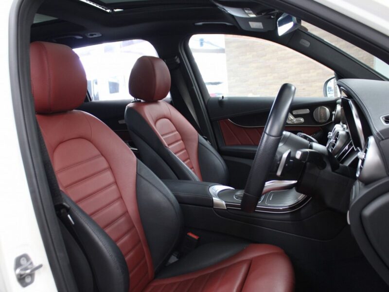 2021 Mercedes Benz GLC300 4Matic AMG Line