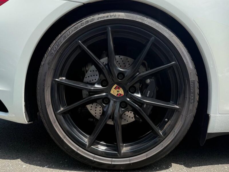 2019 Porsche 911 Carrera T PDK (Rare Find)