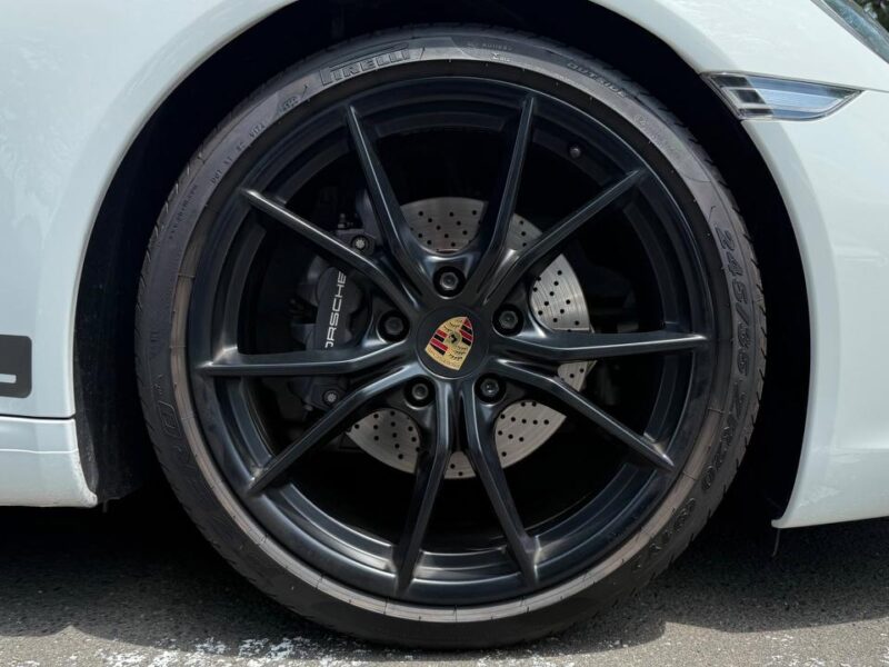 2019 Porsche 911 Carrera T PDK (Rare Find)